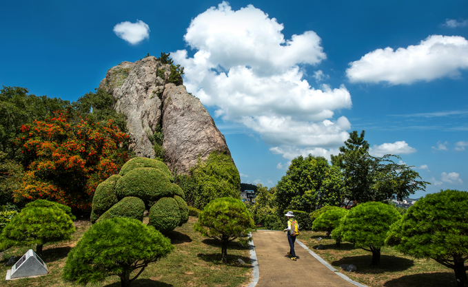 Nojeokbong Peak