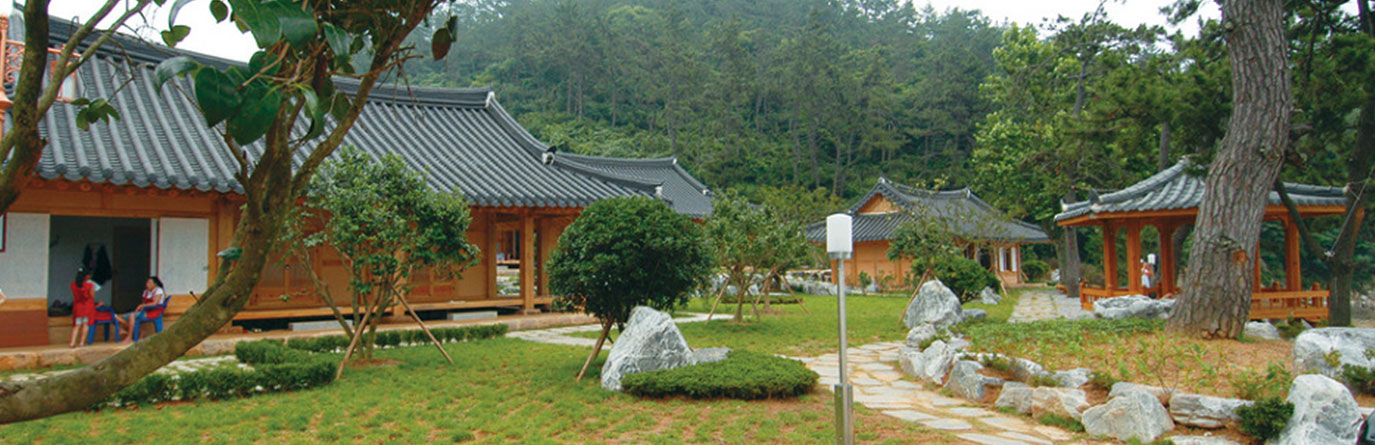 한옥 민박 전경