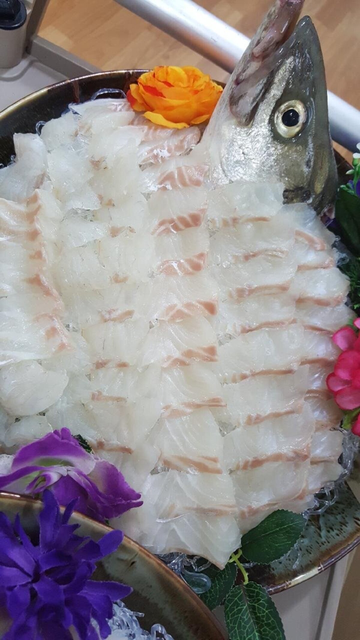 예향한정식 목포보리굴비 평화광장점 건물 전경