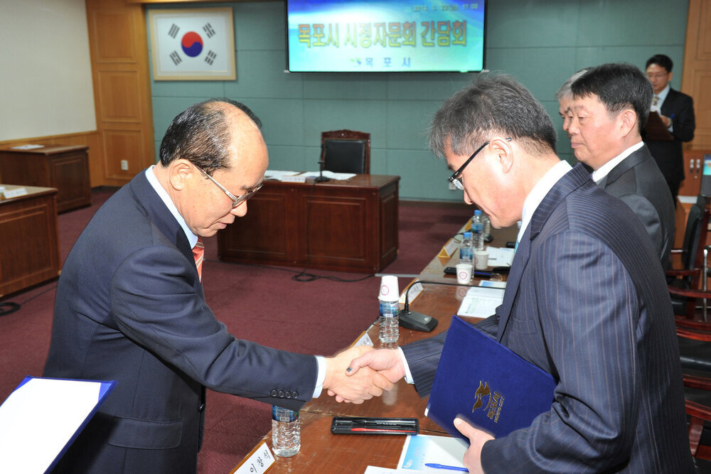 목포시시정자문회간담회08(2013,3,22,상황실).jpg