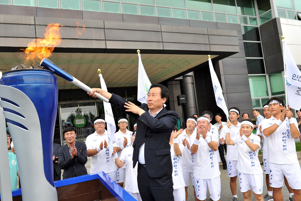 인천아시아경기대회성화봉송40(2014,8,26,목포역광장).jpg